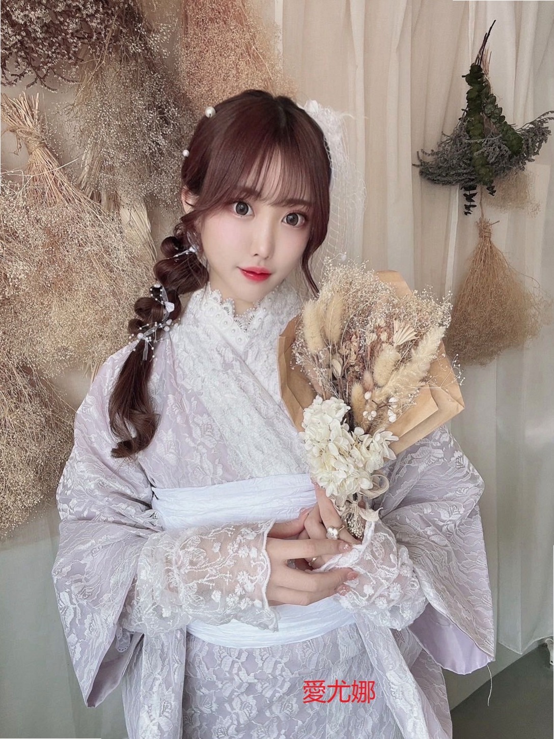 柳營◌找小姐◌咩咩◌情色D奶女教主◌身高163cm◌體重50kg◌胸圍E罩杯◌年齡21歲◌皮膚白皙體質很敏感 稍一挑逗褲褲就會濕濕的  外表看上去很淑女 #私下是個小淫娃 很會玩